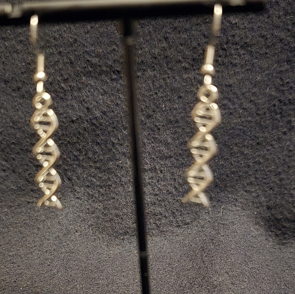 The Unbranded Brand Jewelry - Twisting Silver Helix Earrings